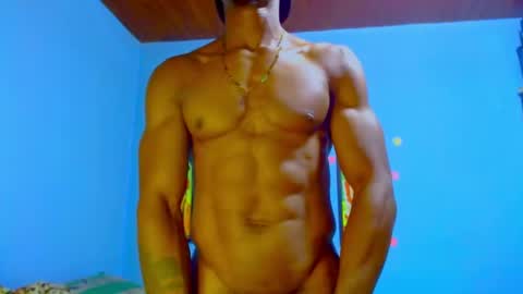 elmiltonnjakee online show from April 2026 08:37:01 PM