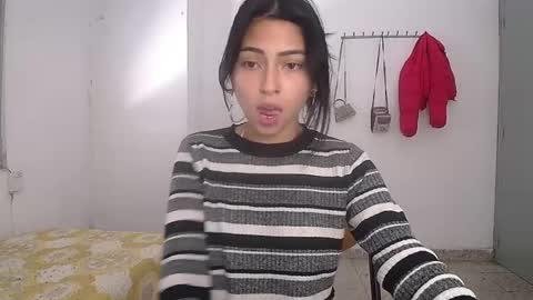Snapshot of elody_j chatting on June 2026 08:39:02 AM elody online show from June 2026 08:39:02 AM