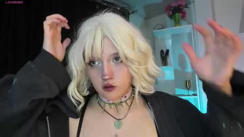 Eloise  . online show from November 2025 04:56:01 AM