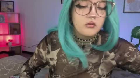 Eloise  . online show from November 2025 04:46:02 AM