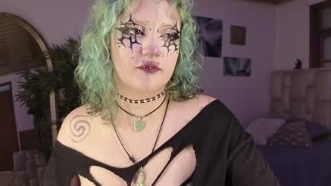 Snapshot of eloisee_ chatting on April 2026 08:40:02 PM Eloise . online show from April 2026 08:40:02 PM