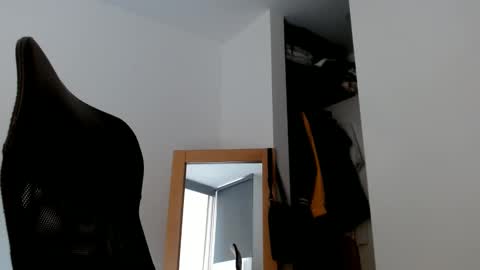 elosocazador online show from March 2025 02:51:02 PM