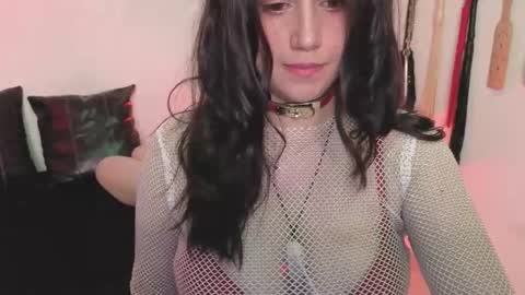 elowen_halley1 online show from January 2026 07:06:02 PM