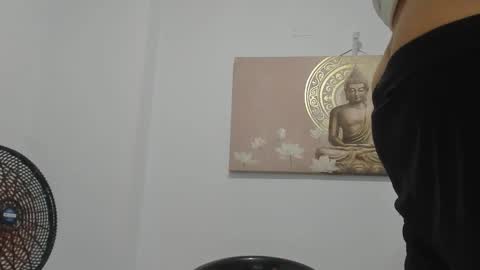 Snapshot of elpicha_dotado chatting on March 2026 05:02:02 AM elpicha_dotado online show from March 2026 05:02:02 AM