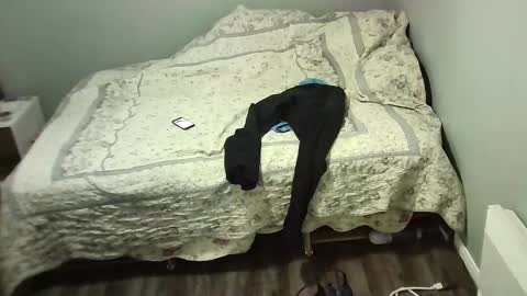 Elpouro online show from November 2025 09:50:02 PM