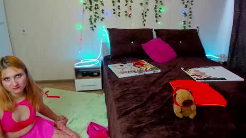 Elsa  online show from March 2025 05:38:02 AM