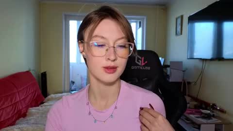 elsaangel online show from December 2025 03:55:01 AM