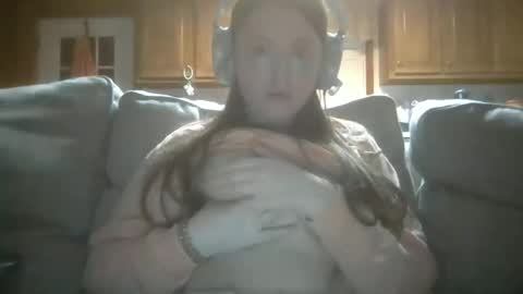 Elsie Rain online show from March 2026 09:10:02 AM