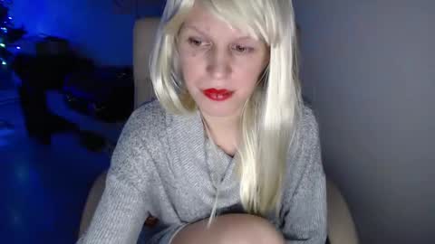 elssa_rush online show from December 2025 09:44:01 PM