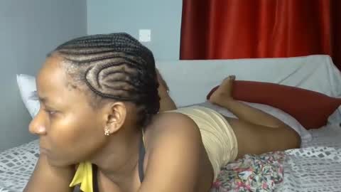 Snapshot of elsysmiley chatting on January 2025 11:03:01 AM elsysmile online show from January 2025 11:03:01 AM