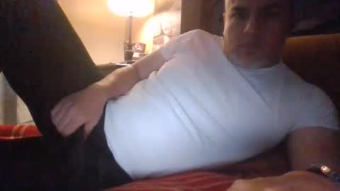 Snapshot of elvecinoequipadote chatting on February 2026 03:27:02 PM Peter spidy online show from February 2026 03:27:02 PM