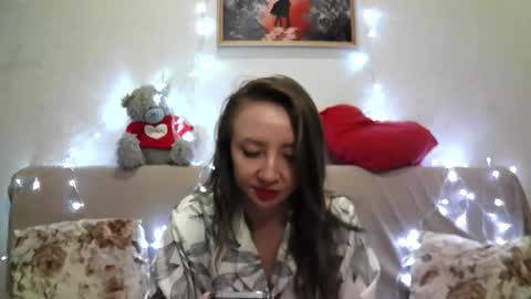 ElvinaSweet online show from December 2025 01:32:02 AM