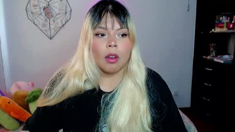 Ely online show from October 2025 07:14:02 PM