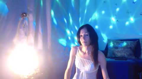 Snapshot of elysasun chatting on November 2025 06:29:01 PM Elisa online show from November 2025 06:29:01 PM