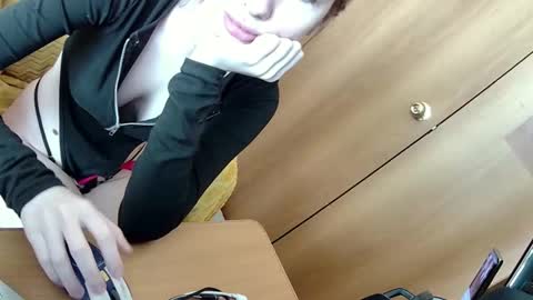 Elza Kom online show from February 2026 07:28:02 AM