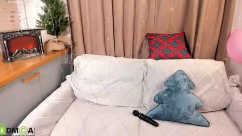 Snapshot of elzaglower chatting on December 2024 08:28:01 AM Elza online show from December 2024 08:28:01 AM