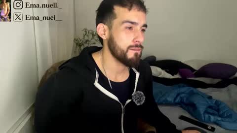 Snapshot of emanuell___ chatting on May 2026 04:52:02 AM emanuell___ online show from May 2026 04:52:02 AM