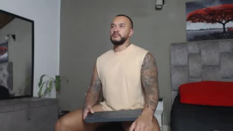 emanuelspencer online show from November 2025 11:03:01 PM