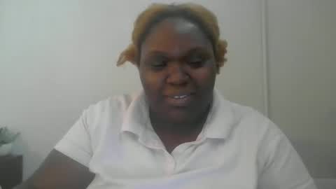 Snapshot of emberjoywoods chatting on February 2025 09:31:02 PM Empress Ember online show from February 2025 09:31:02 PM