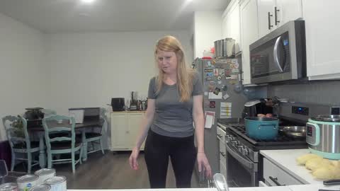 Snapshot of emberpheonixxx chatting on December 2024 03:49:02 AM Ember Pheonixxx online show from December 2024 03:49:02 AM