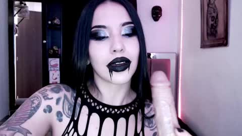 Emerald Black online show from December 2024 05:38:01 AM