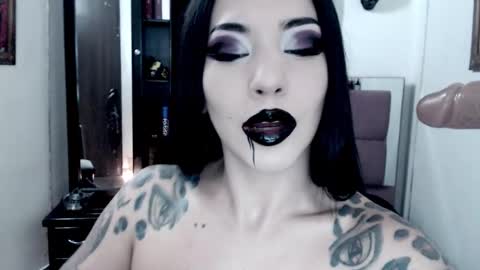 Emerald Black online show from October 2025 05:49:02 AM