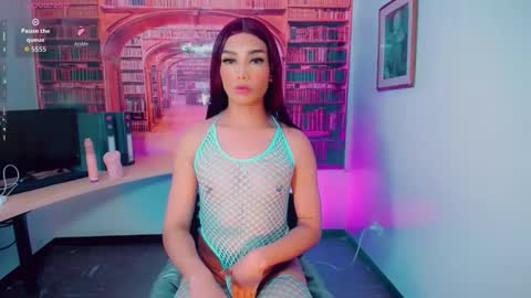 Emeli online show from November 2025 11:05:02 AM