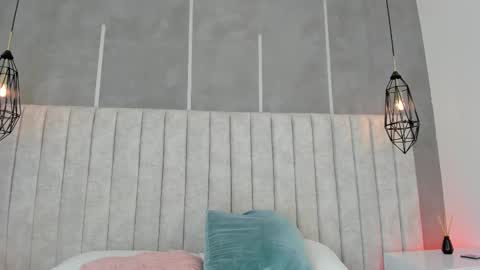 Snapshot of emelie_89 chatting on November 2025 07:24:02 PM emelie_89 online show from November 2025 07:24:02 PM