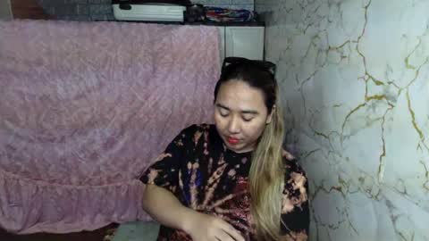 Emely online show from July 2026 11:14:01 AM