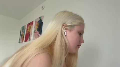 Gily online show from June 2026 12:16:01 PM