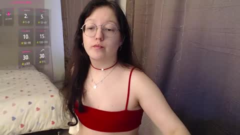 Snapshot of emi_gooflord chatting on February 2025 06:53:02 AM Emi online show from February 2025 06:53:02 AM