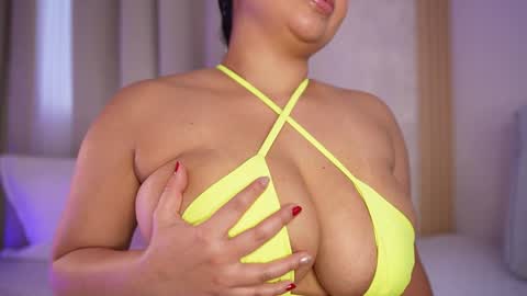    online show from December 2024 09:39:01 PM