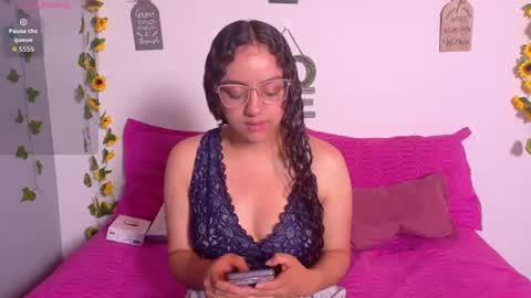 Emily online show from July 2026 10:18:01 AM