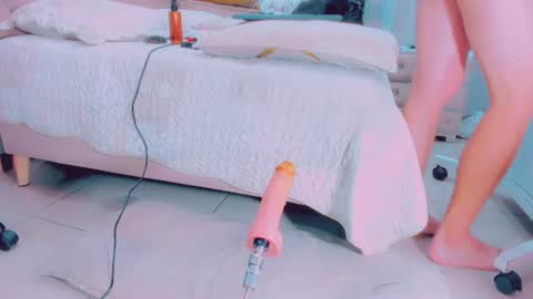 EmillySaenz online show from July 2026 12:19:01 PM