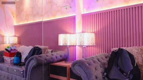 Emily online show from January 2025 12:35:01 PM