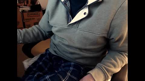 Snapshot of emil_karpo chatting on January 2025 03:32:02 PM Terrance1st online show from January 2025 03:32:02 PM