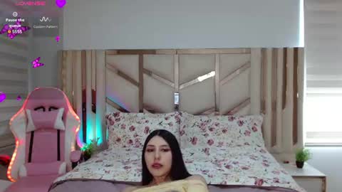 Emilee online show from July 2026 12:55:01 PM