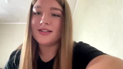 Milena online show from July 2026 09:15:01 AM