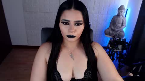 Snapshot of emili_evans_ chatting on February 2025 08:56:01 PM POWERFULL GODDESS EMILI online show from February 2025 08:56:01 PM