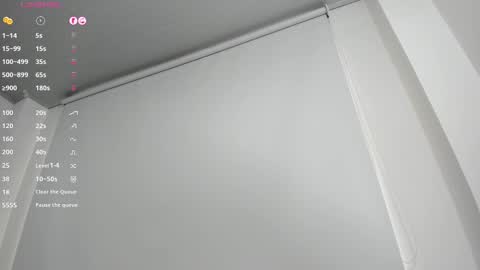 Emili Lenus online show from February 2025 02:32:01 PM