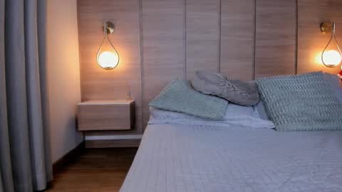 Snapshot of emilia_1040 chatting on December 2025 07:53:02 PM emilia_1040 online show from December 2025 07:53:02 PM