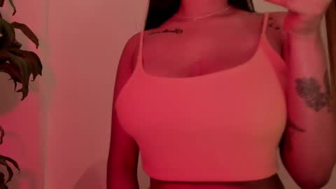 Snapshot of emilia_ghendle chatting on March 2025 09:15:02 PM Emilia Big Boobs online show from March 2025 09:15:02 PM