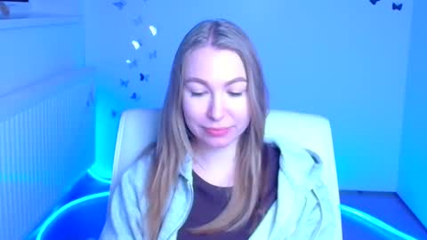 Emilia online show from January 2026 06:29:01 AM