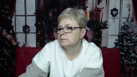 Snapshot of emiliagree chatting on January 2026 06:11:02 PM EmiliaGree online show from January 2026 06:11:02 PM