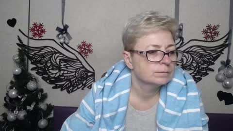Snapshot of emiliagree chatting on January 2026 06:32:02 PM EmiliaGree online show from January 2026 06:32:02 PM