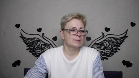Snapshot of emiliagree chatting on April 2026 05:21:02 PM EmiliaGree online show from April 2026 05:21:02 PM