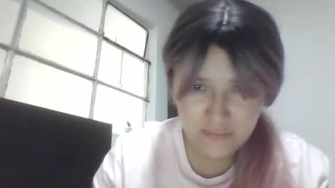 Snapshot of emiliahoney chatting on January 2026 06:44:02 PM emiliahoney online show from January 2026 06:44:02 PM