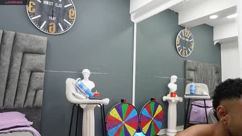 Emilio online show from April 2026 10:49:02 AM