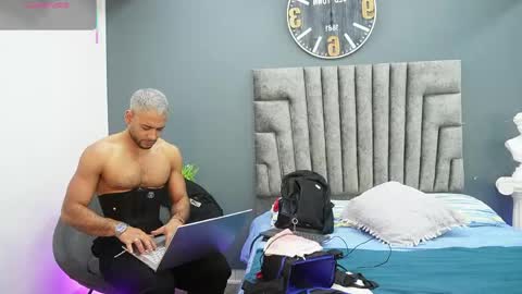 Emilio online show from May 2026 06:09:01 PM