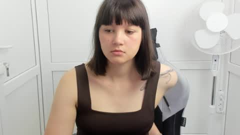 Emmi online show from May 2026 06:33:01 AM